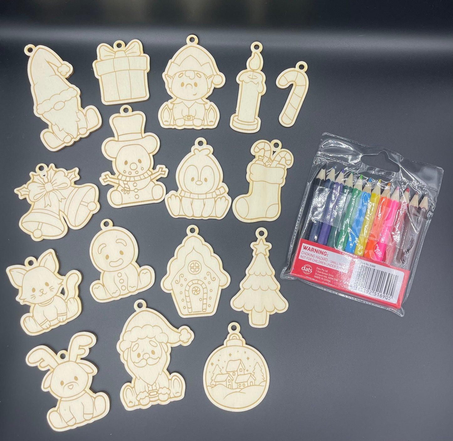 Colour your own tree decorations