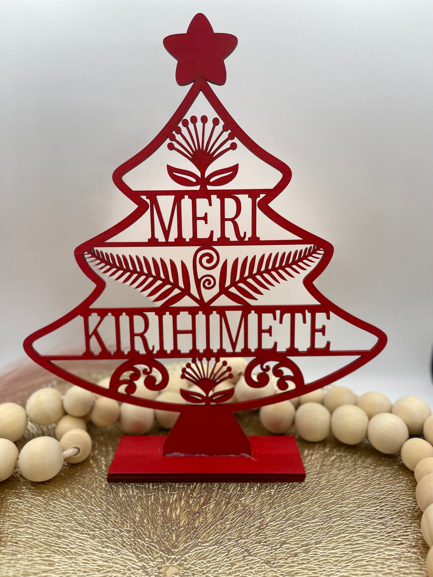 Red Meri Kirihimete decoration