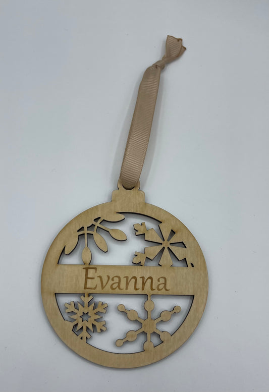 Engraved Christmas baubles