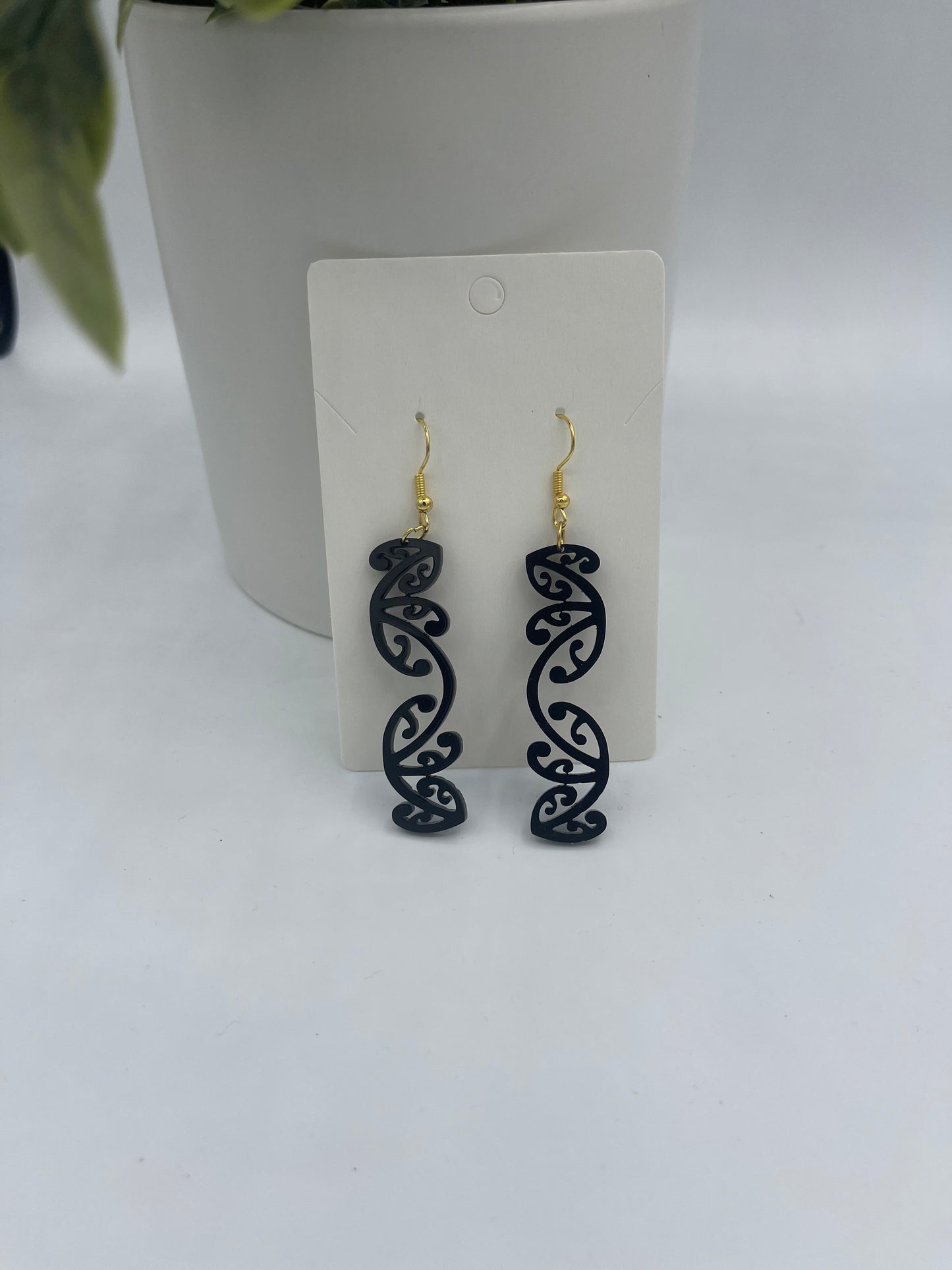 Sahara Earrings Black